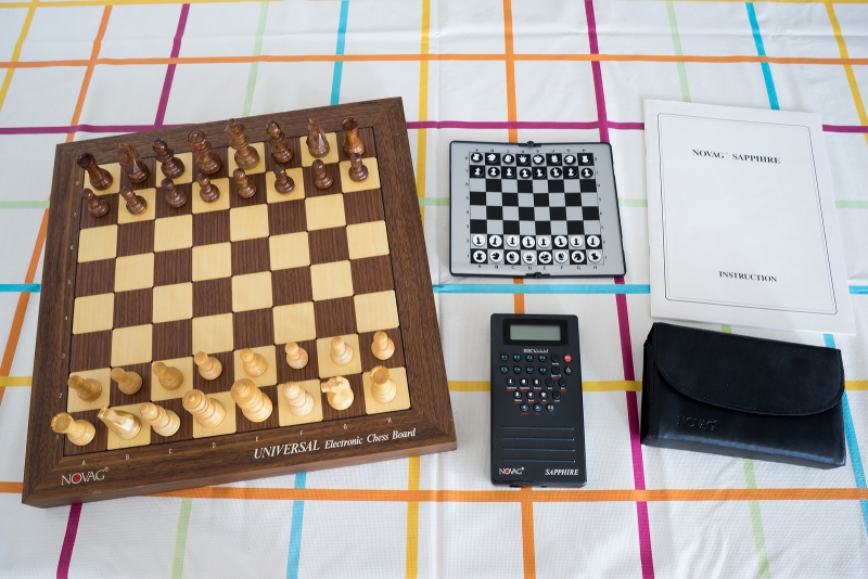 Datei:Novag Universal Chessboard Bild 3.jpg