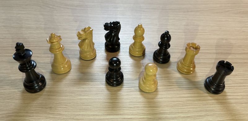 Datei:Millennium Exclusive Figuren neu.jpg