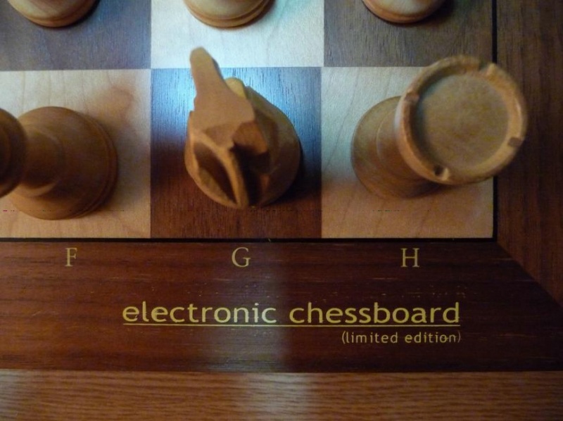 Datei:Novag Electronic Chess Board-Limited Edition Bezeichnung.jpg