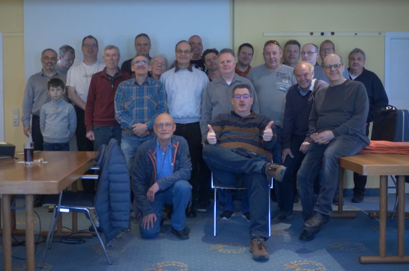 Datei:Gruppenbild Klingenberg 2019.jpg