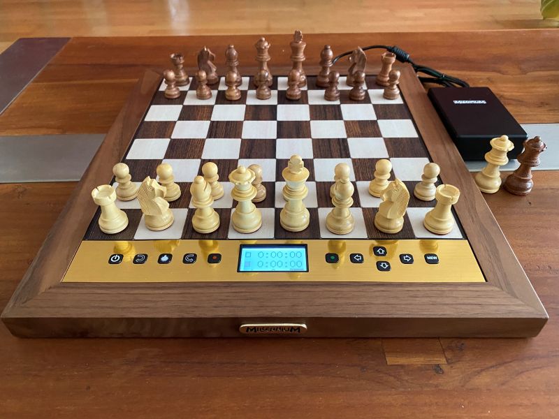 Datei:Millennium The King Performance spielbereit II.jpg
