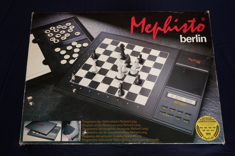 Datei:Mephisto Berlin 68000 11.jpg