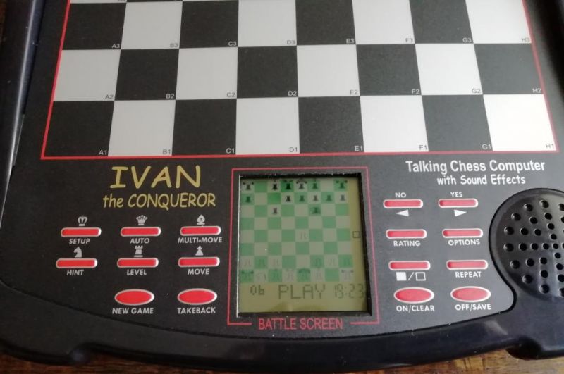 Datei:Marks & Spencer Ivan II.jpg