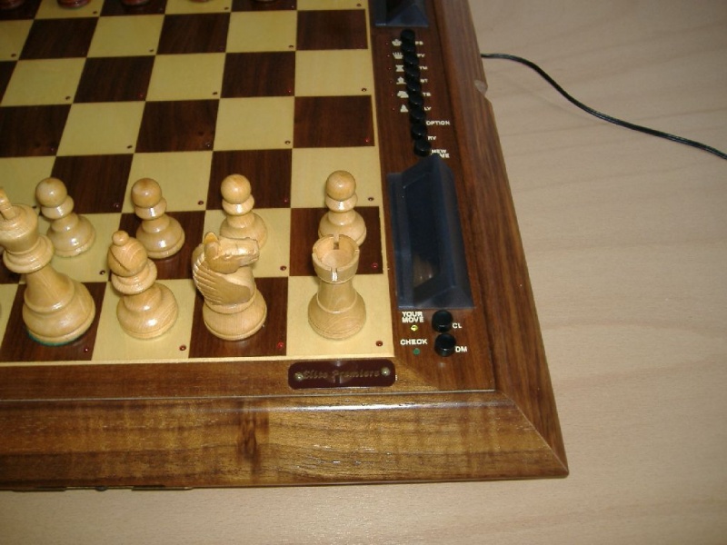 Datei:Fidelity Elite Premiere 6.jpg
