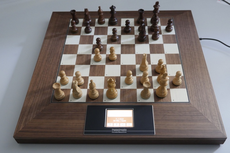 Datei:Pewa Grandmaster Brett von oben.jpg