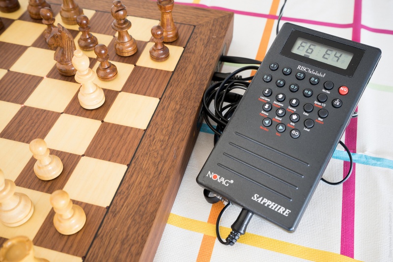 Datei:Novag Universal Chessboard Bild 6.jpg