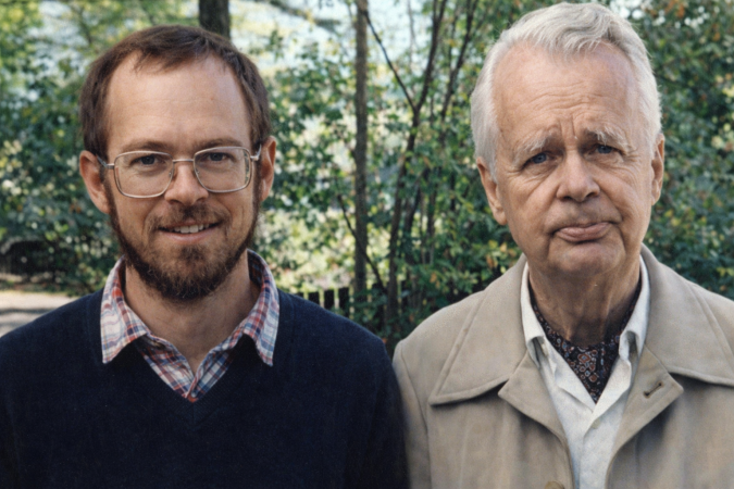 Die Entwickler des „in Schweden hergestellten” Schachcomputers Conchess, Ulf Rathsman und Johan Enroth. Aus "Tidskrift för Schack - 1982 " (restauriert und koloriert)